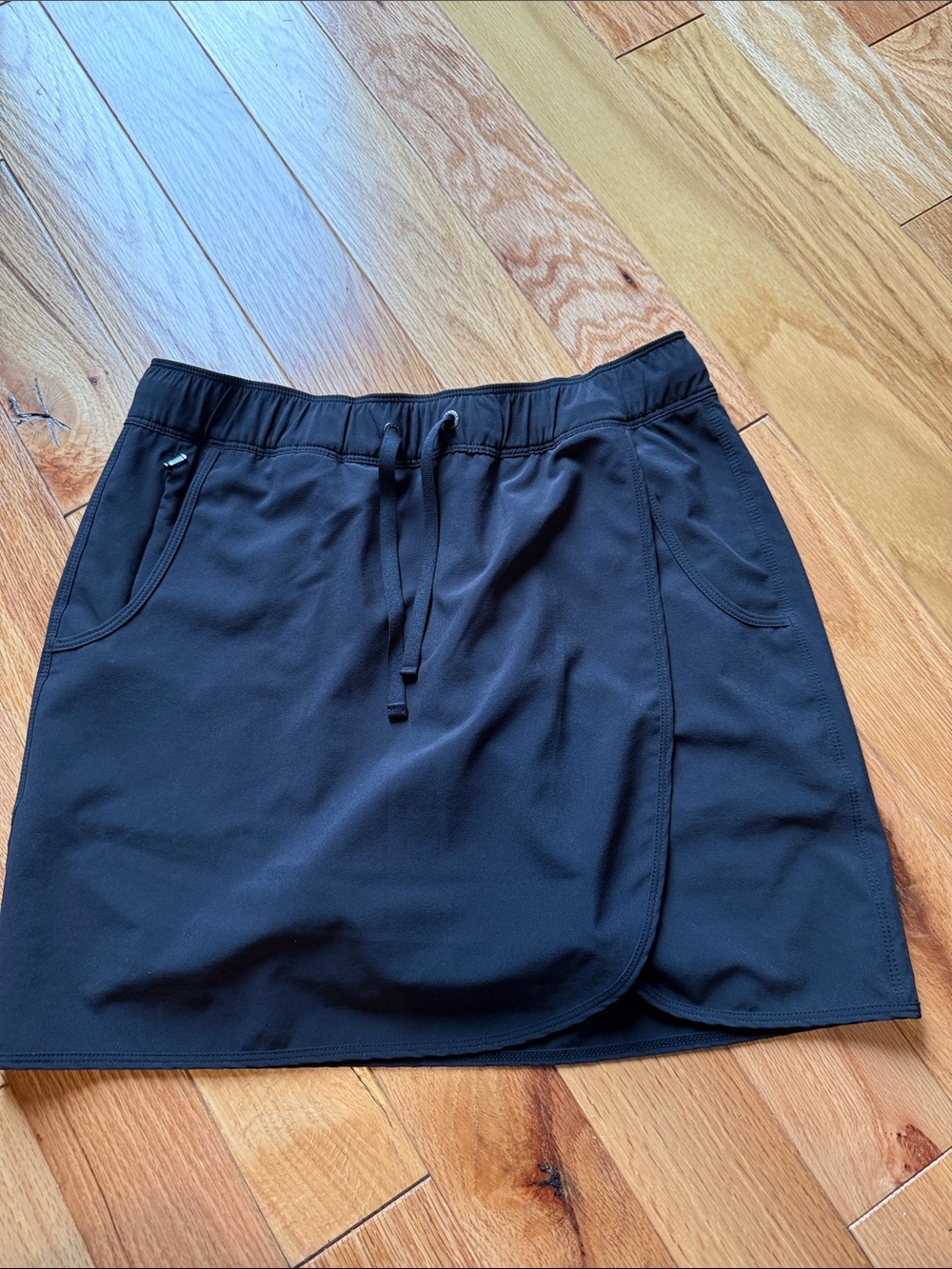 Patagonia Black Athletic Skirt with Shorts - Size S